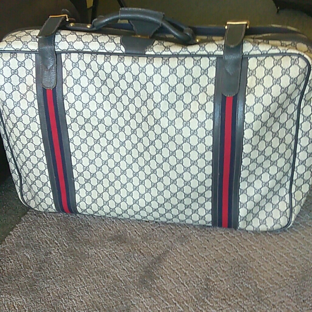 🔥💯 vintage Gucci suitcase 🔥