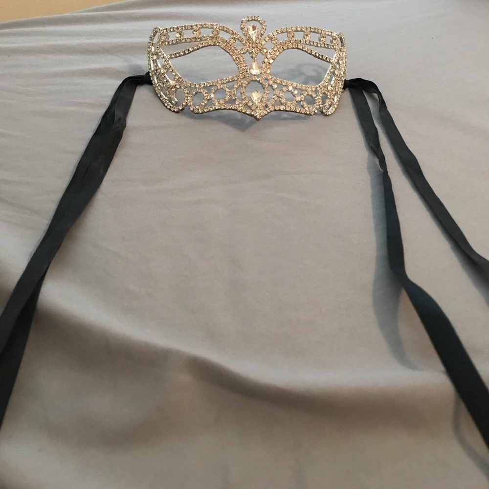 Masquerade mask!!