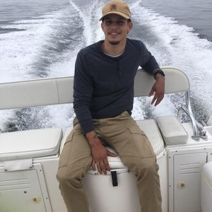 Meet your Posher, Devin