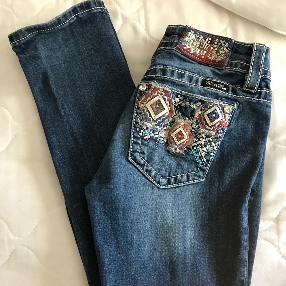 Size 27 Miss Me signature straight leg jeans