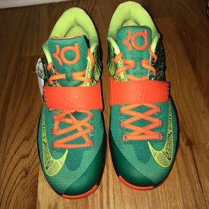 Kevin Durant KD7 "Weatherman"