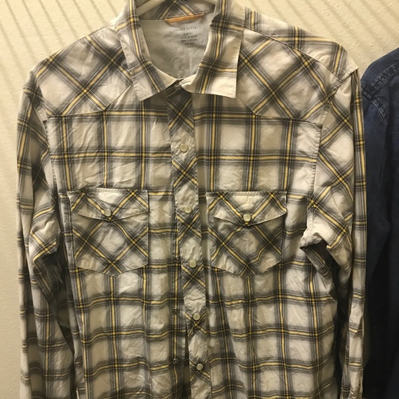 Plaid button up - Picture 1 of 2
