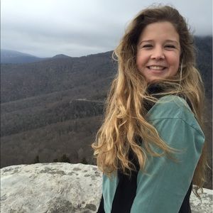 Meet your Posher, Lauren