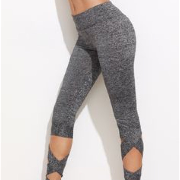 Last 1️⃣Yoga Wrap Around Ankle Tie Leggings - Picture 3 of 7