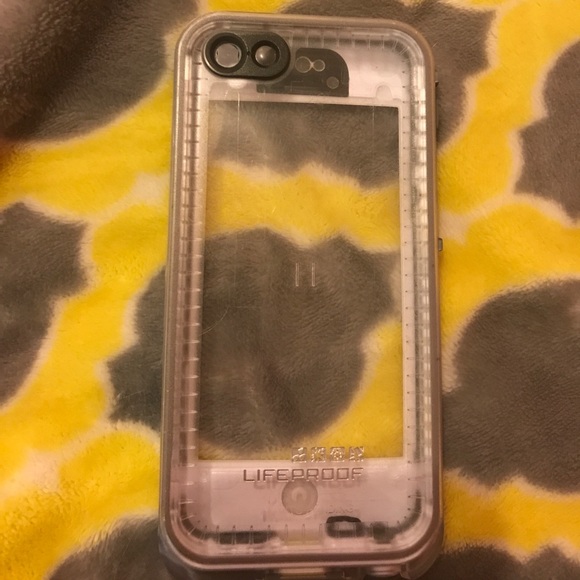 Life proof case for I phone 5s - Picture 2 of 2