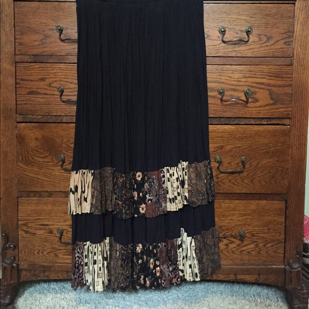 Skirt and matching vest. Worn once.