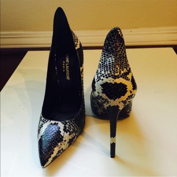 Saint Laurent Paris Thorn Python Pump - Picture 3 of 6