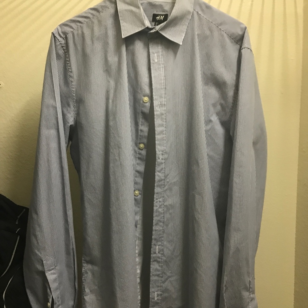 H&M Blue and white Striped button down