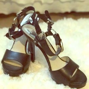 Brand New Michael Kors Black heels Size 9