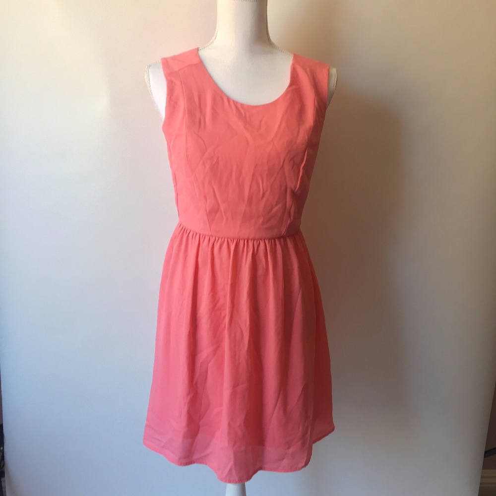 FOREVER 21 cocktail dress size medium pink s/l