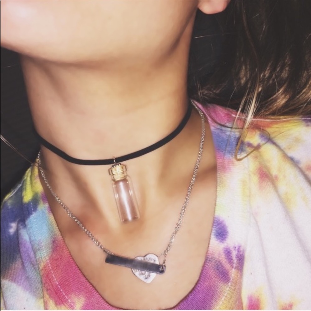 MESSAGE IN A BOTTLE CHOKER WITH SUEDE