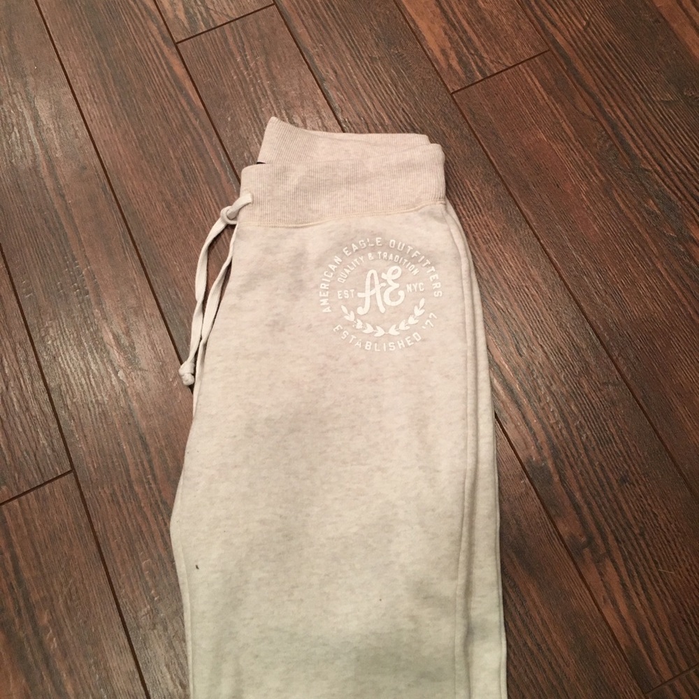 American Eagle Sweatpants