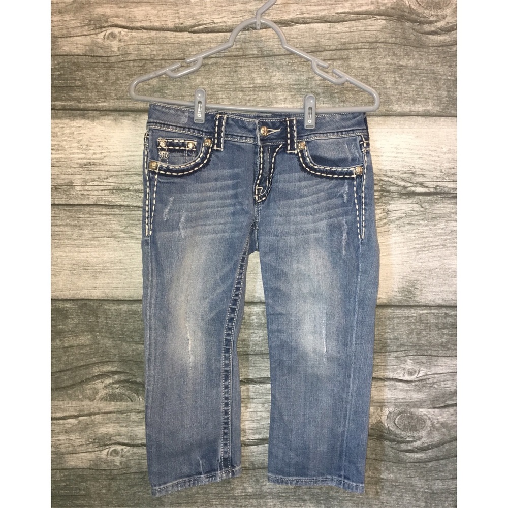 Miss Me Capris - Picture 2 of 3