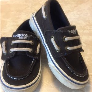 Sperry topsiders