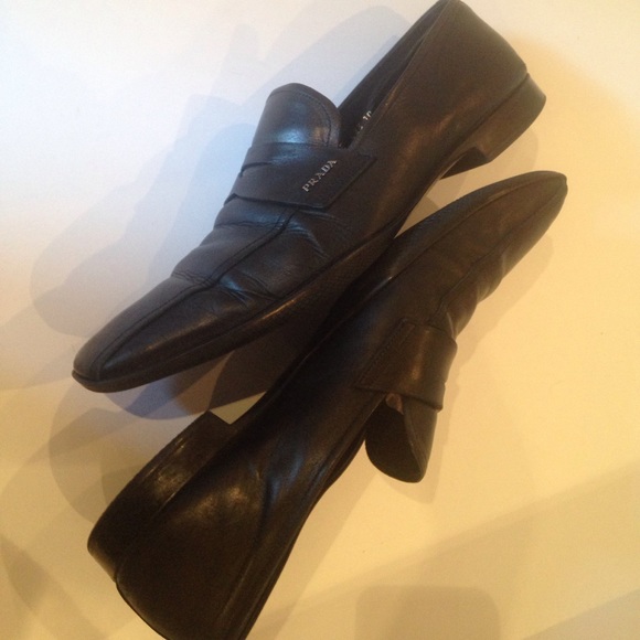 Men PRADA Black Leather Slip-On Loafers 10 main image 4