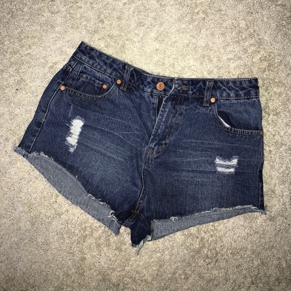 refuge Pants - High-waisted jean shorts