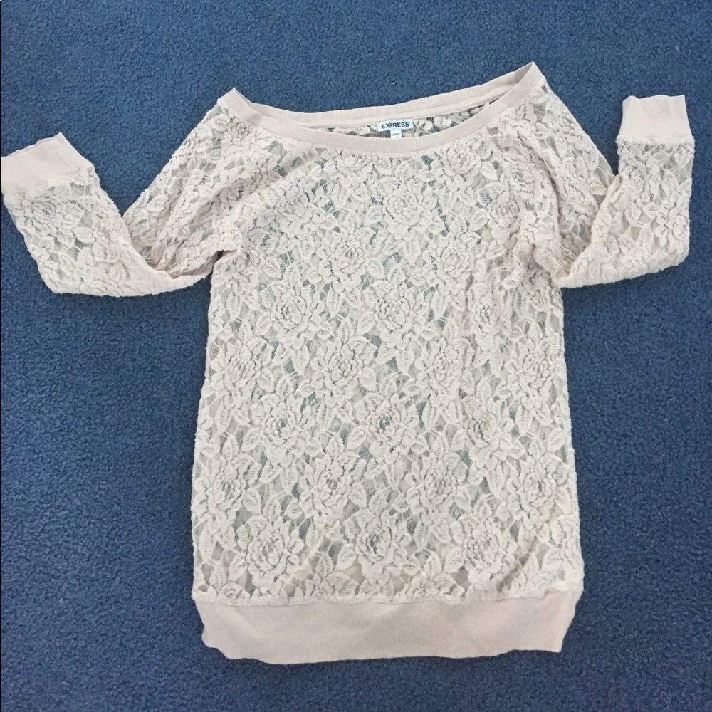 Express lace 3/4 sleeve shirt