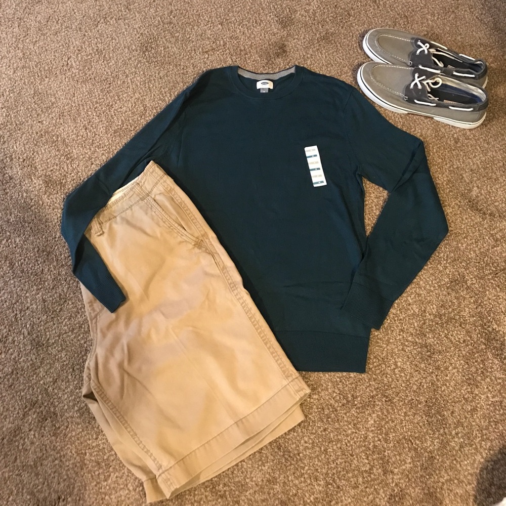 Old Navy Sweater