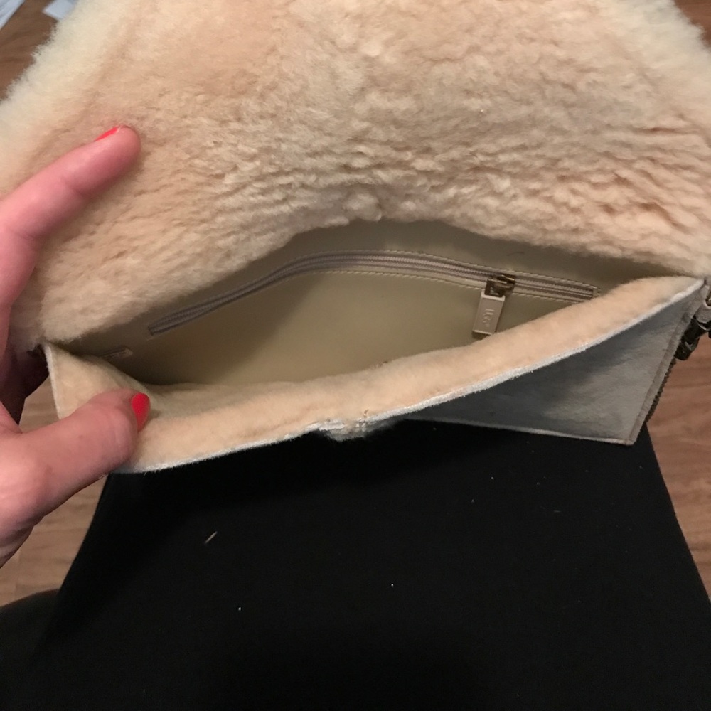 Purse - Picture 2 of 4