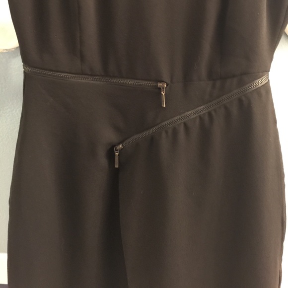 NWOT 🔥 BCBGeneration Zippered Ruffle Sleeve Dress - Picture 4 of 8