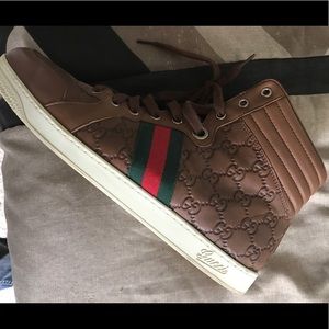 Authentic Men's Gucci Sneakers