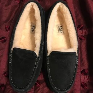 Ugg slippers
