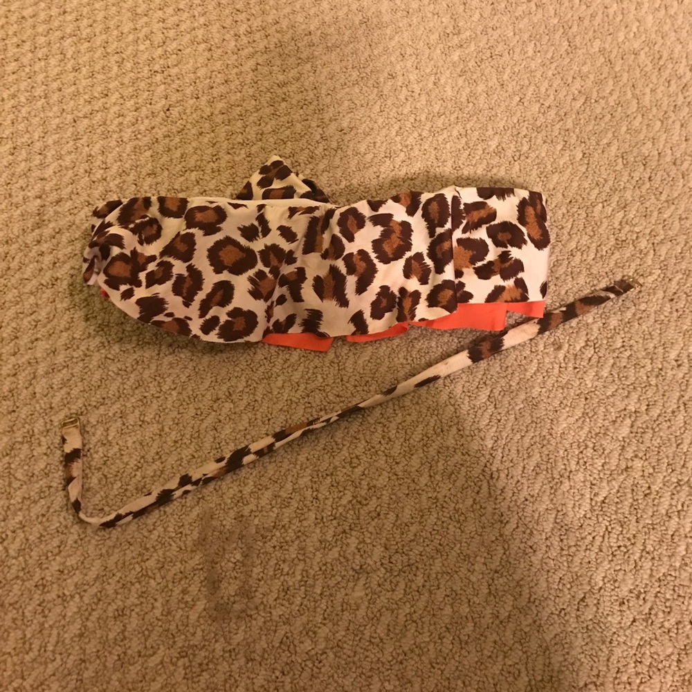Leopard bathing suit top! Worn twice!