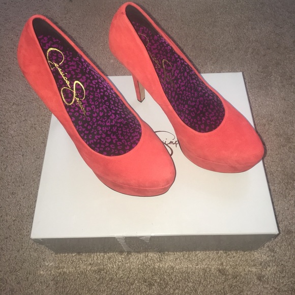 Jessica Simpson WALEO Tomato Red Platform Pump - Picture 4 of 5