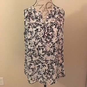 Gorgeous Print Sleeveless Blouse
