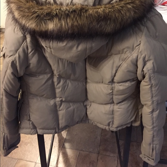 Calvin Klein crop feather down coat - Picture 5 of 6