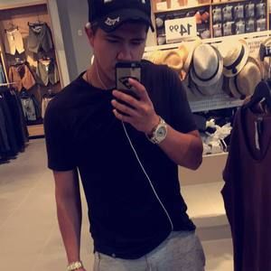 Meet your Posher, Thiago