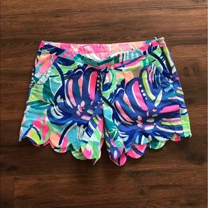 Lilly Pulitzer Buttercup shorts in Magnolia print