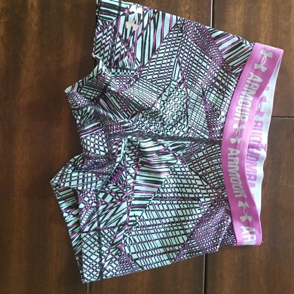Youth Medium Under Armor spandex