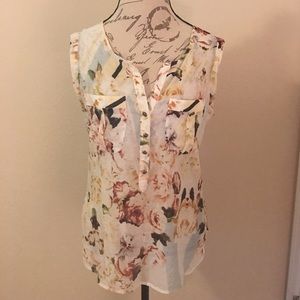 Floral Print V-neck Blouse