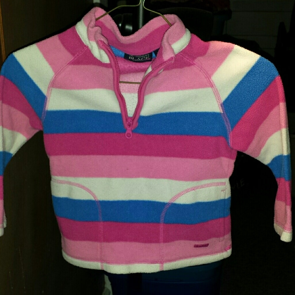 Girls fleece top