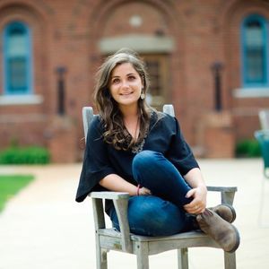 Meet your Posher, Emma