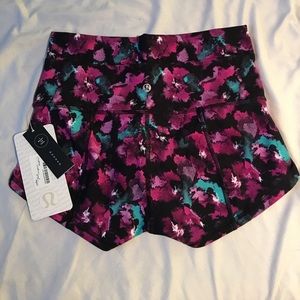 Lululemon Wunder Short 2"