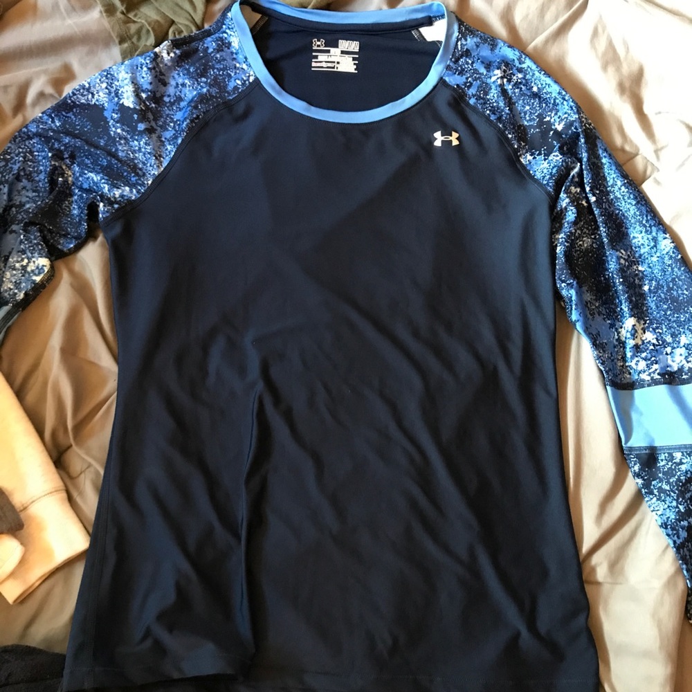 underarmour long sleeve shirt