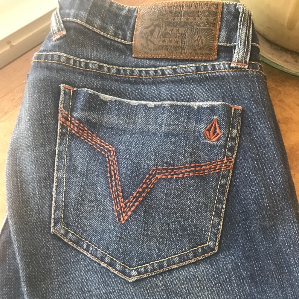 Volcom boot cut denim👖💋