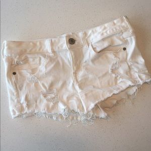 White | Frayed Style Shorts