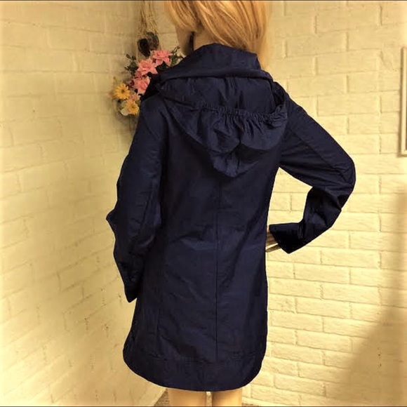 Rainforest Ruffle Front Rain Coat with Hidden Hood - Picture 5 of 8