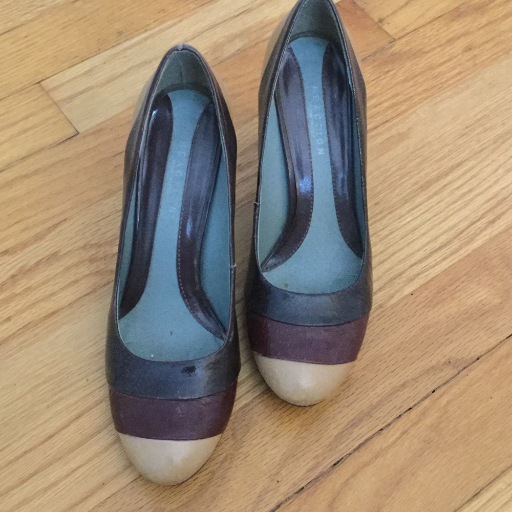 Shoes by Kenneth Cole Reaction