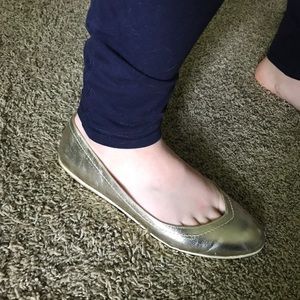 Gold flats