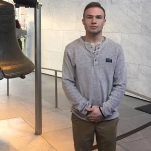 Meet your Posher, Nicholas