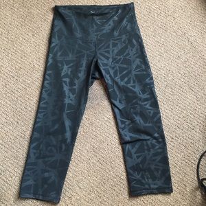 Cropped workout pants