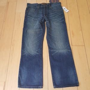 American Rag Straight Leg Jeans. 32/30. NWT