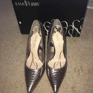 Sam & Libby Dominique Pointed Toe Pump