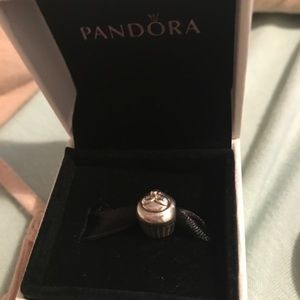 Pandora cupcake charm