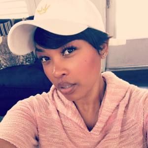 Meet your Posher, Nicolle