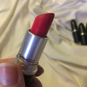 4 Mac lipstick